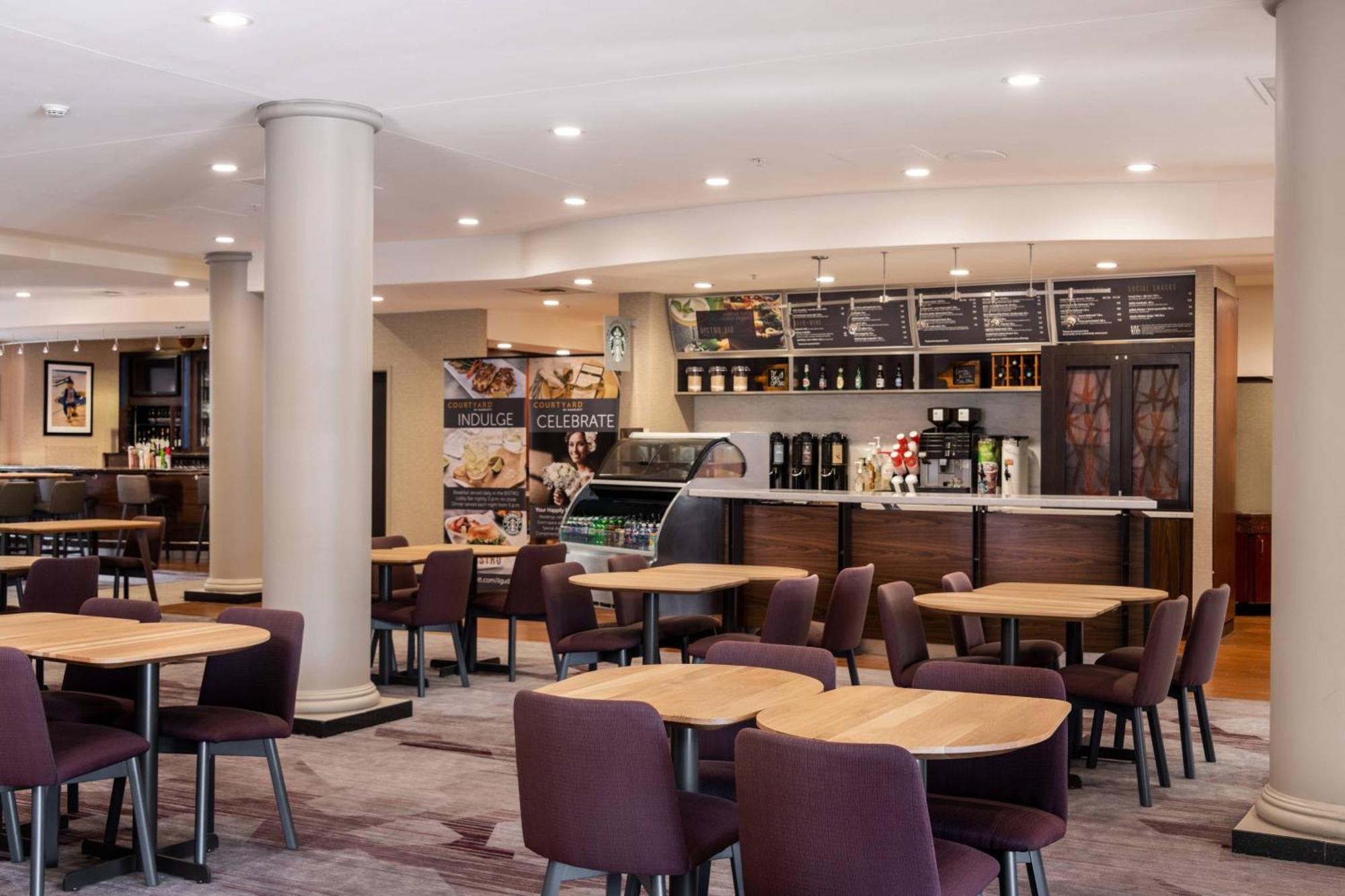 Courtyard By Marriott Newark-University Of Delaware Экстерьер фото