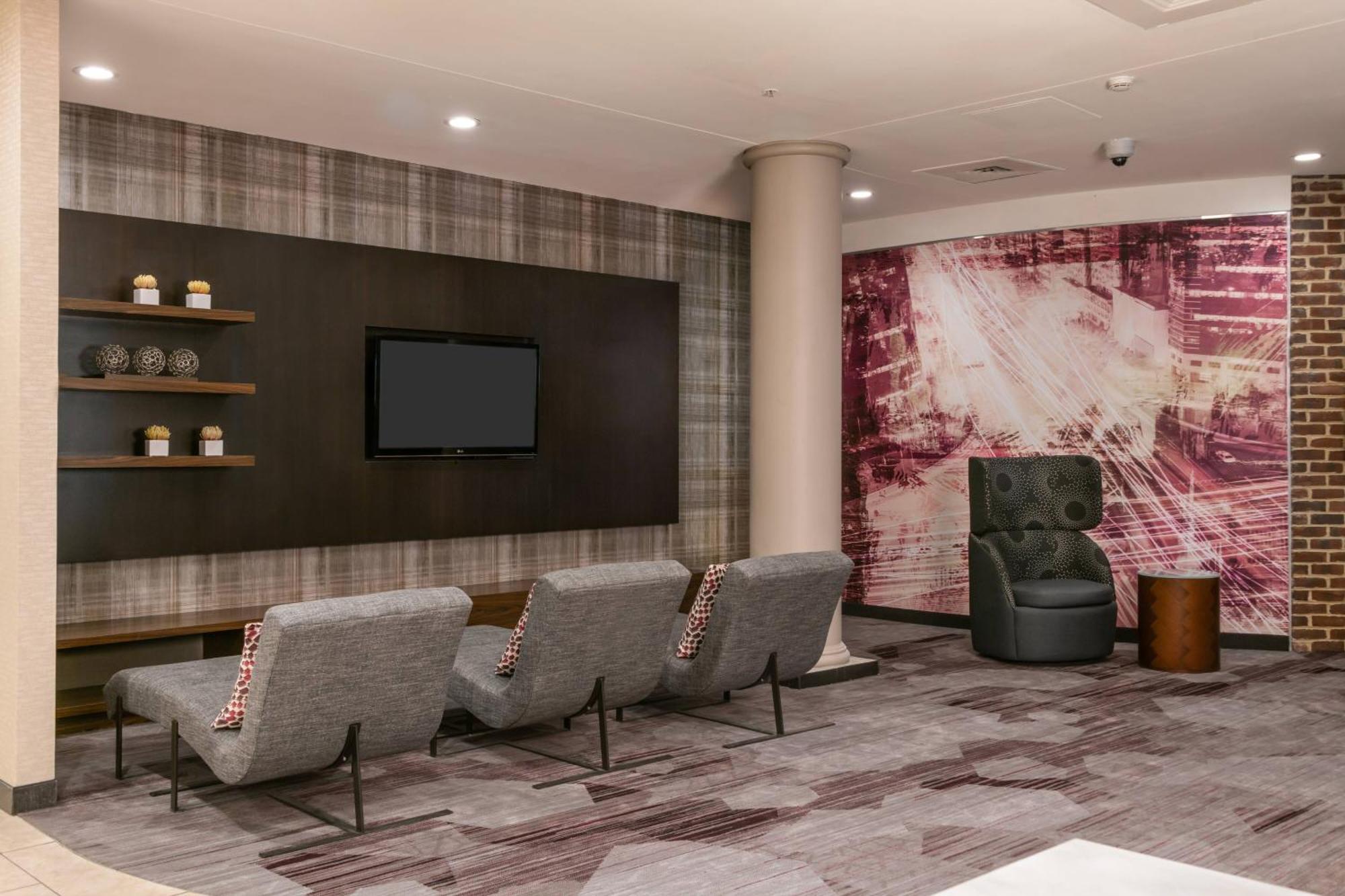 Courtyard By Marriott Newark-University Of Delaware Экстерьер фото