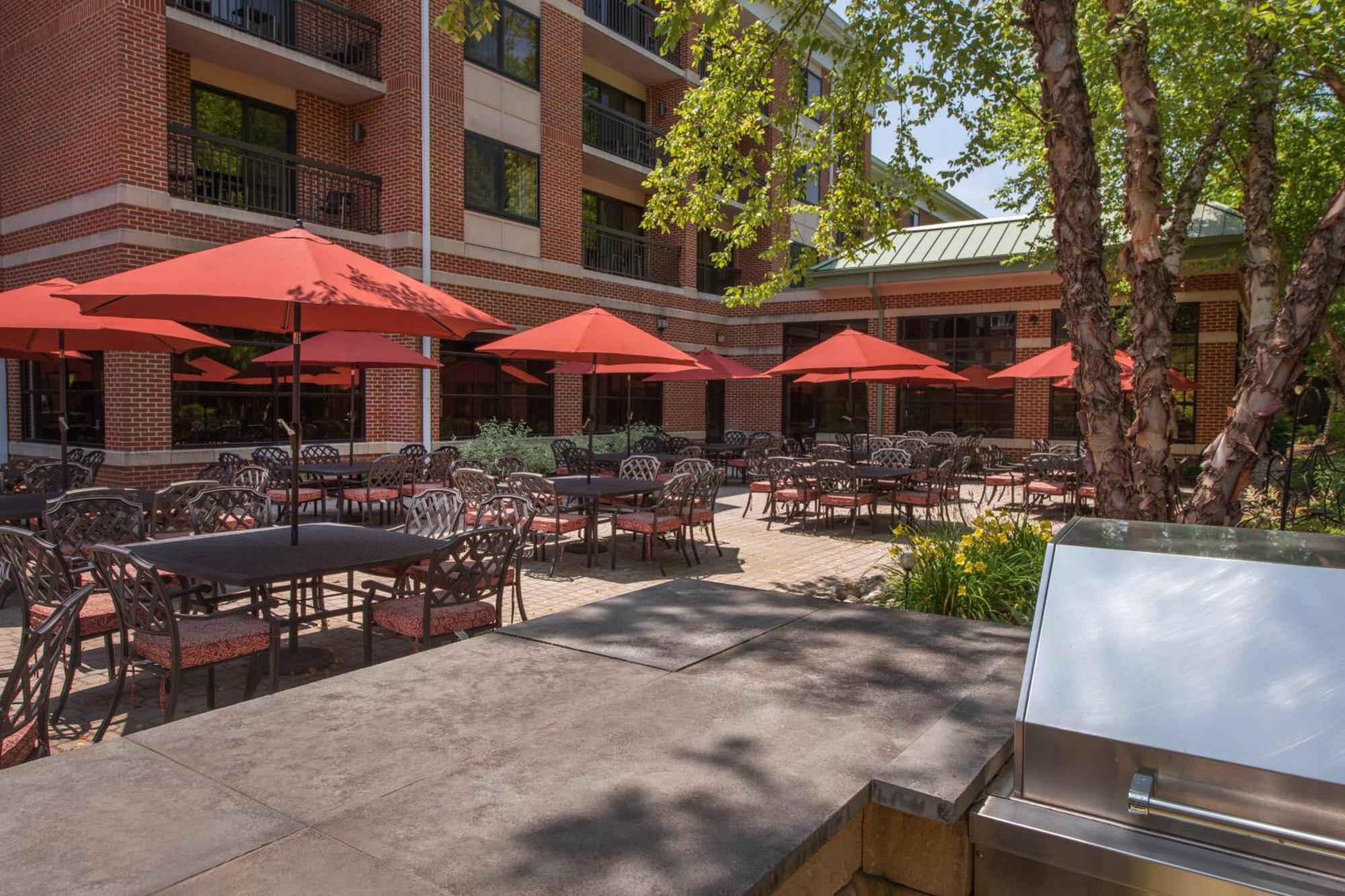Courtyard By Marriott Newark-University Of Delaware Экстерьер фото