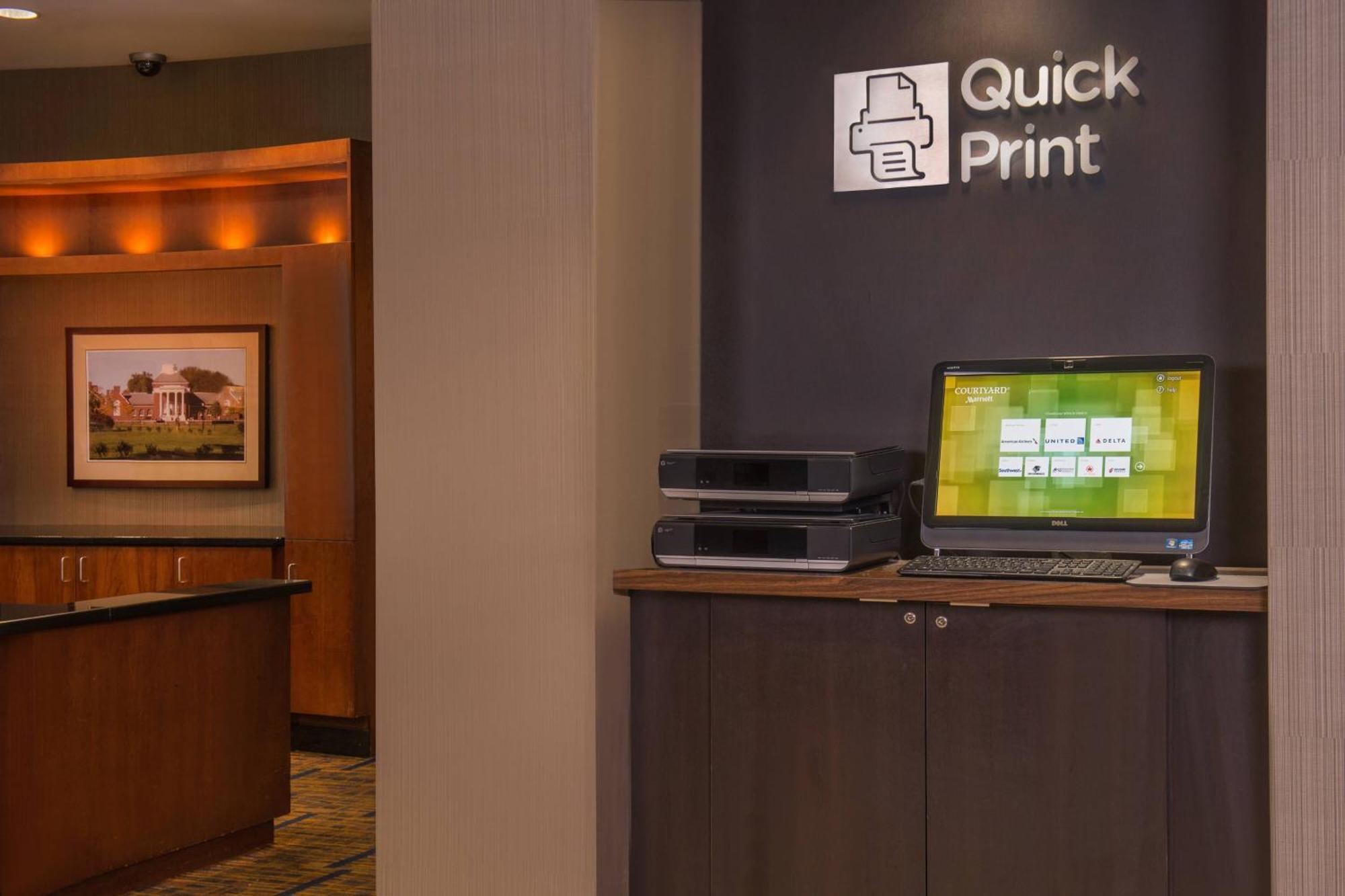 Courtyard By Marriott Newark-University Of Delaware Экстерьер фото