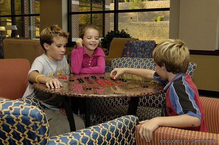 Courtyard By Marriott Newark-University Of Delaware Удобства фото