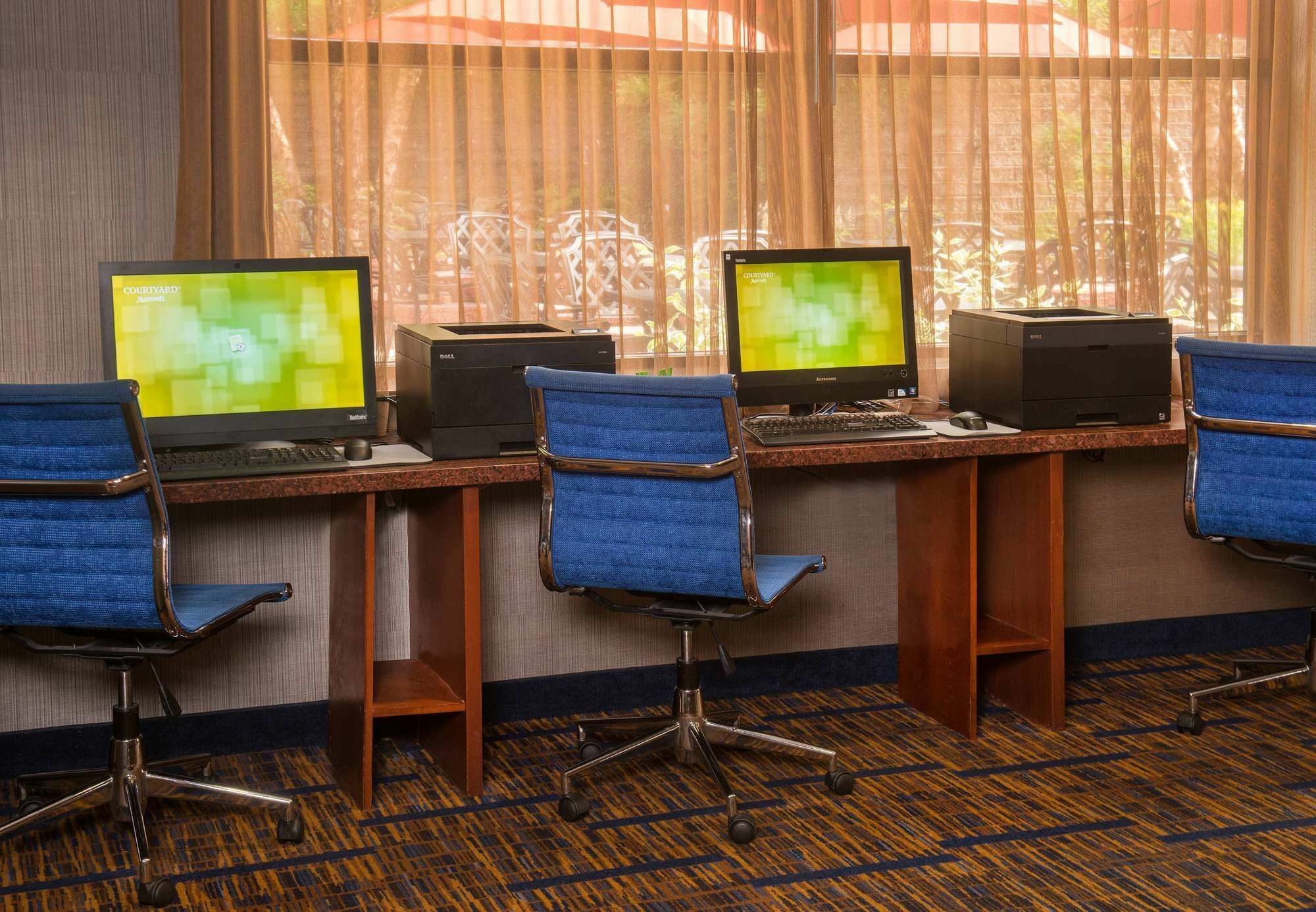 Courtyard By Marriott Newark-University Of Delaware Экстерьер фото